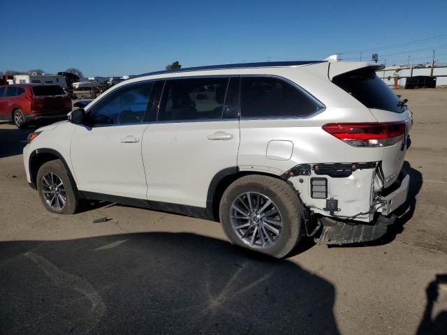 2019 Toyota Highlander SE