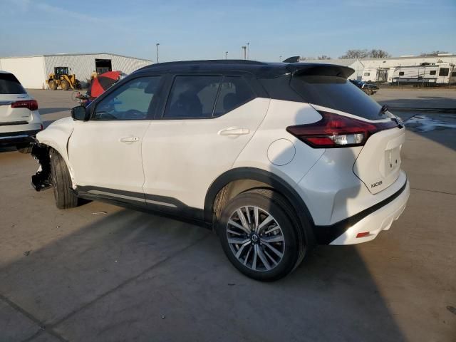 2021 Nissan Kicks SR