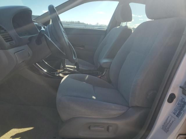 2003 Toyota Camry LE