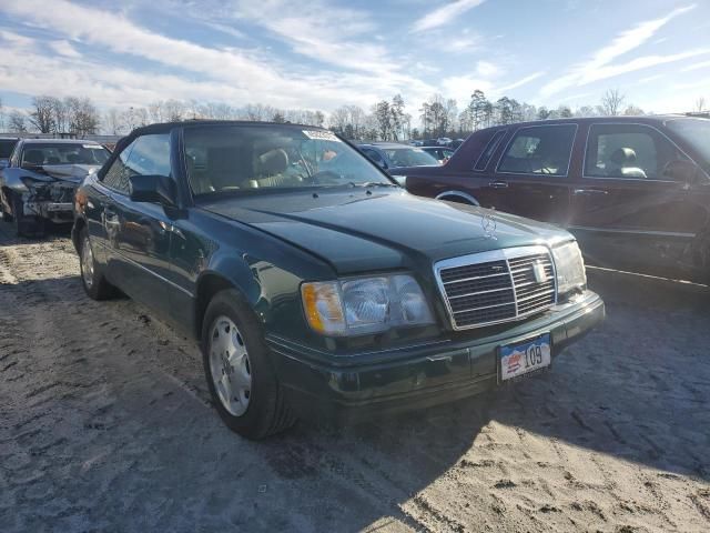 1995 Mercedes-Benz E 320