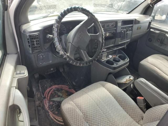 2004 Chevrolet Express G1500