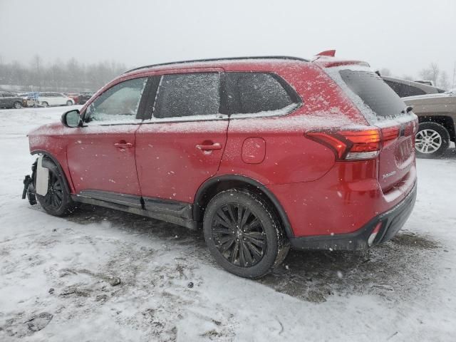 2020 Mitsubishi Outlander SE