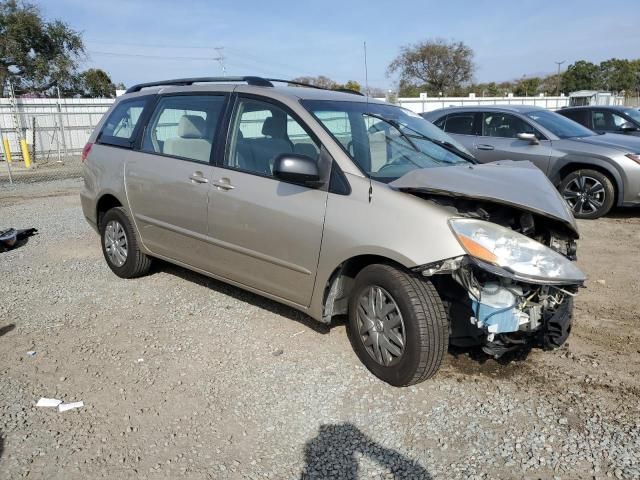 2007 Toyota Sienna CE