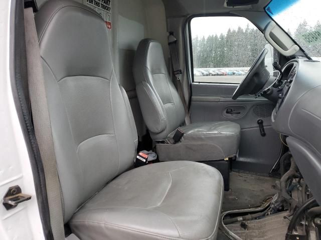 2006 Ford Econoline E450 Super Duty Cutaway Van