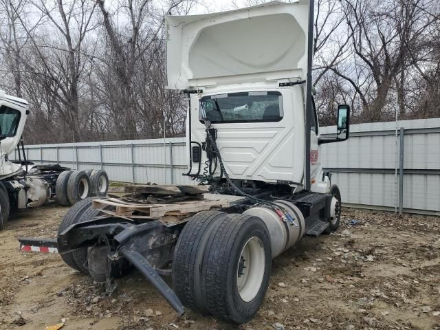 2022 International LT625