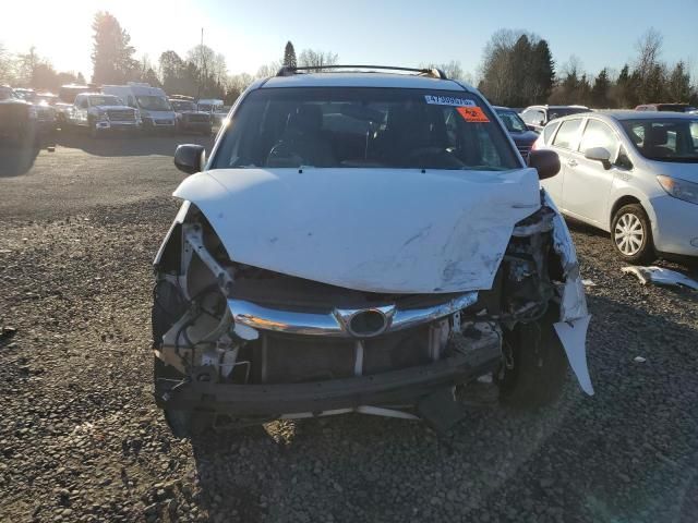 2008 Toyota Sienna CE