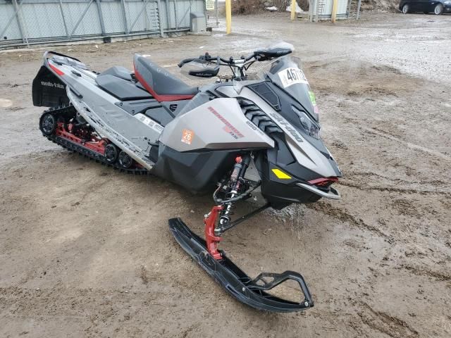 2023 Skidoo 2023 Skidoo Renegade