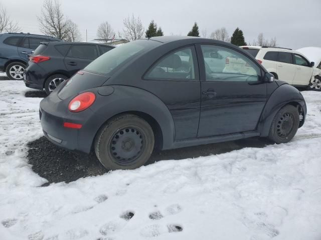 2010 Volkswagen New Beetle