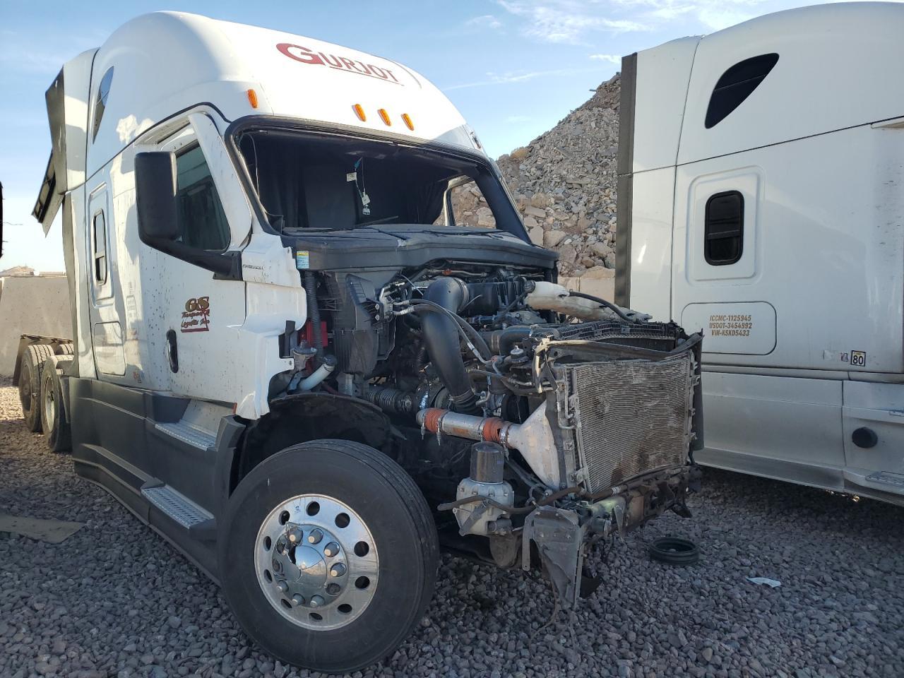 2025 Freigliner 2025 Freightliner Cascadia 126 Semi Truck