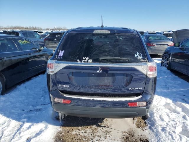 2014 Mitsubishi Outlander SE