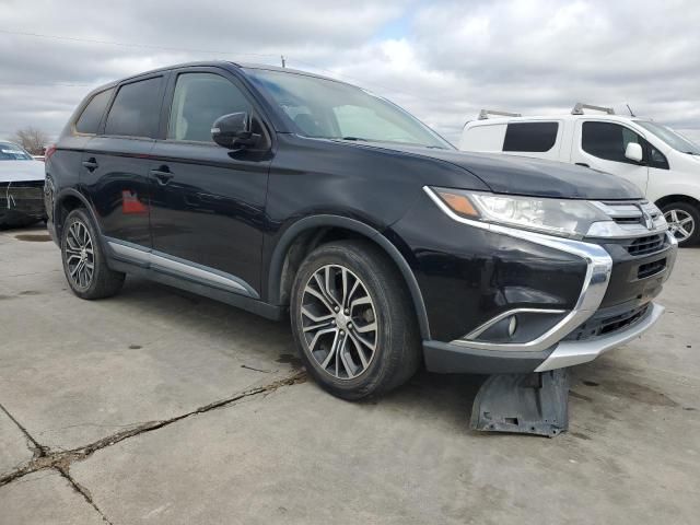 2016 Mitsubishi Outlander SE