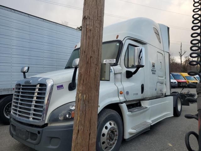 2017 Freightliner Cascadia 125