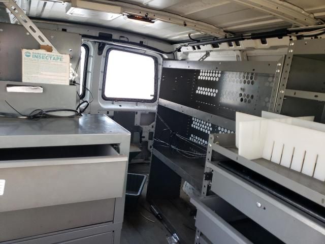 2013 Chevrolet Express G2500