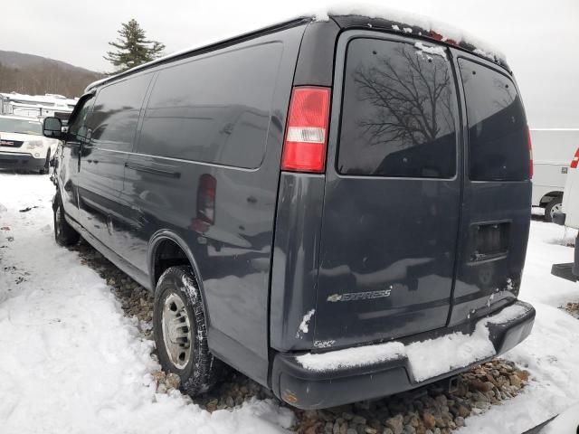 2017 Chevrolet Express G2500