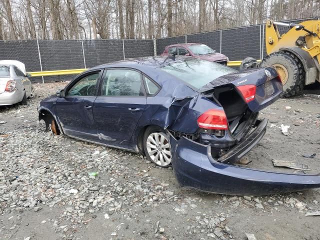 2015 Volkswagen Passat S