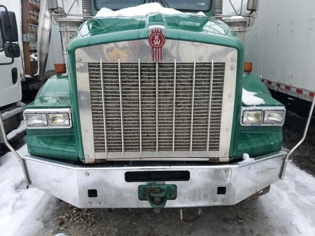 2006 Kenworth Construction T800