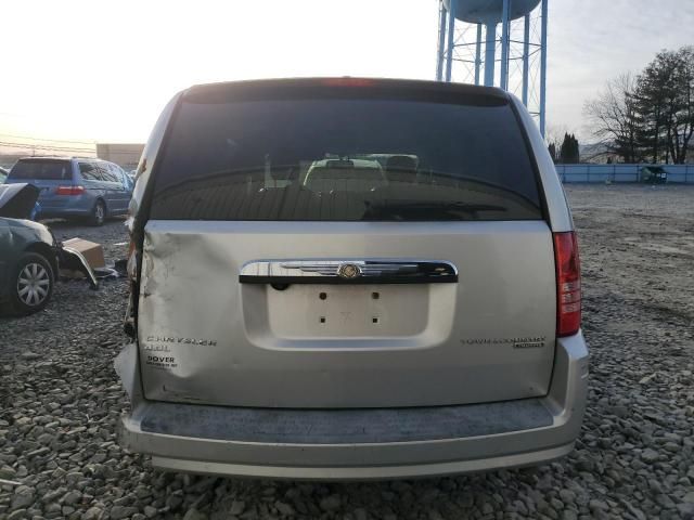 2009 Chrysler Town & Country Touring