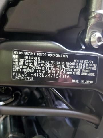 2024 Suzuki GSX800 F
