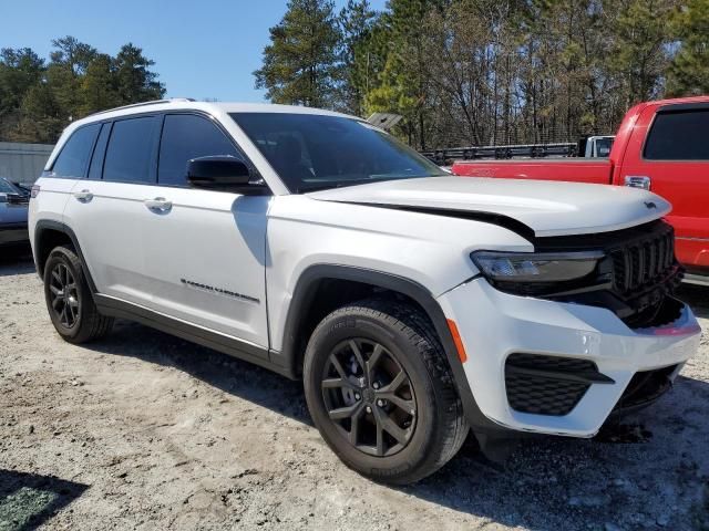 2024 Jeep Grand Cherokee Laredo