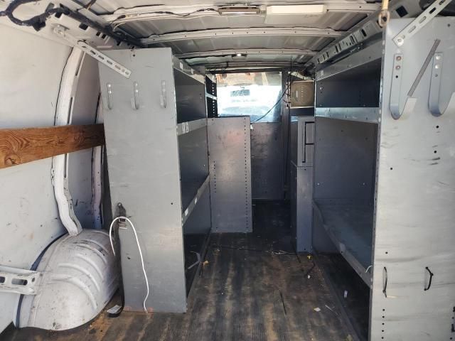 2013 Chevrolet Express G2500