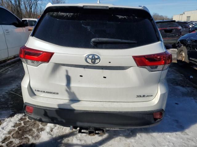 2018 Toyota Highlander SE