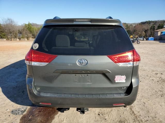 2011 Toyota Sienna LE