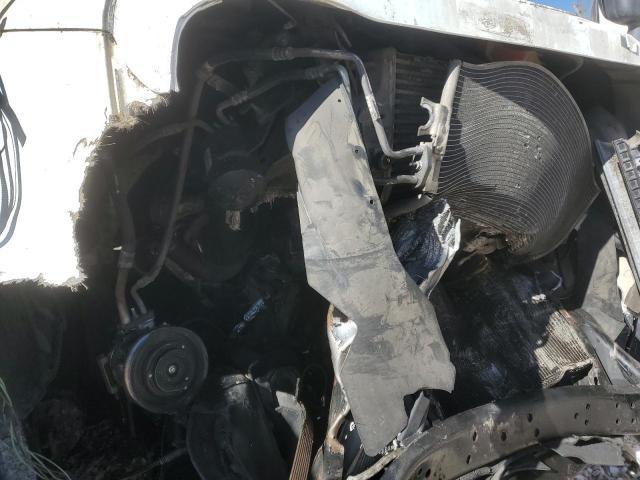2015 Freightliner Cascadia 125