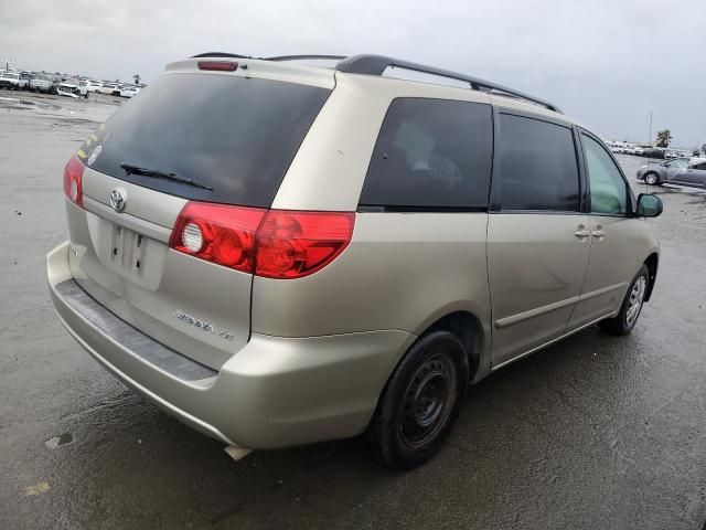 2006 Toyota Sienna CE