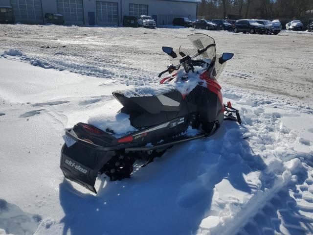 2014 Skidoo 2014 Skidoo REV