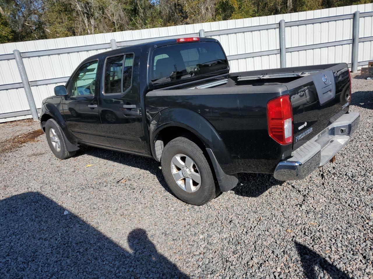 2010 Niss Frontier Crew Cab SE