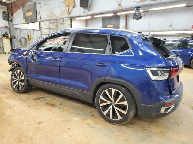 2024 Volkswagen Taos SE