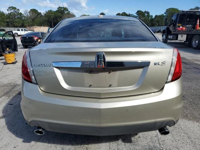 2011 Lincoln MKS