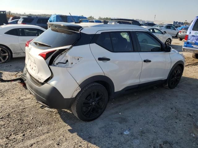 2018 Nissan Kicks S