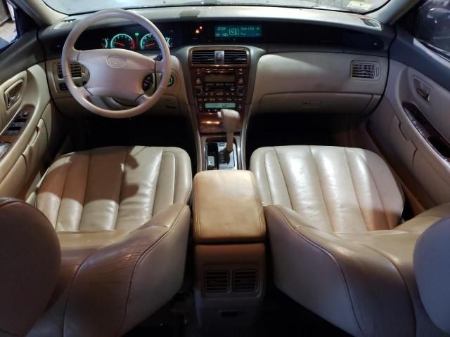 2000 Toyota Avalon XL