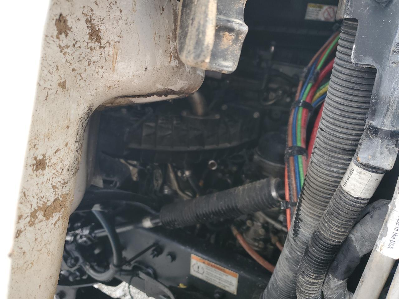 2020 Freightliner Cascadia 126