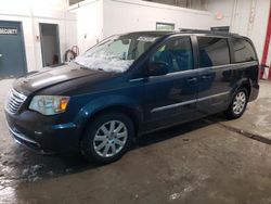 Salvage cars for sale from Copart Northfield, OH: 2013 Chrysler Town & Country Touring