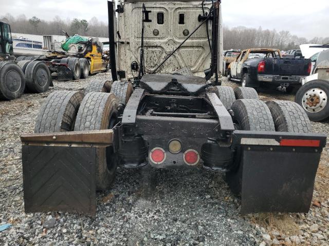 2014 Freightliner Cascadia 125