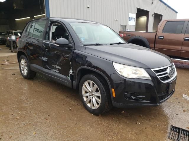 2010 Volkswagen Tiguan SE