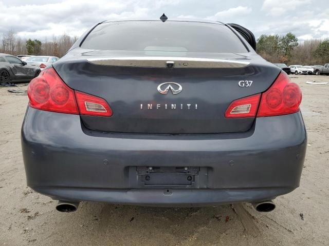 2011 Infiniti G37