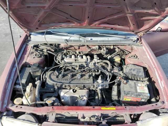 1997 Nissan Sentra Base