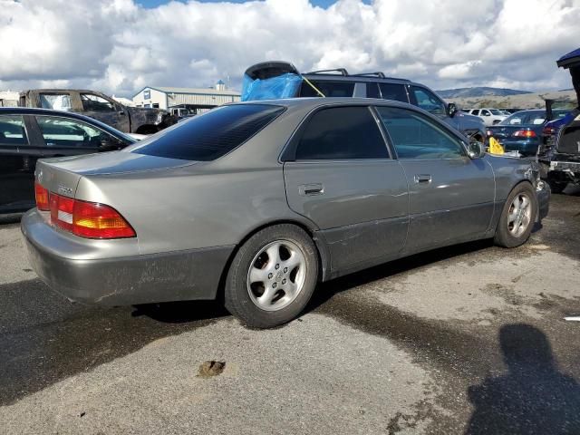 1998 Lexus ES 300