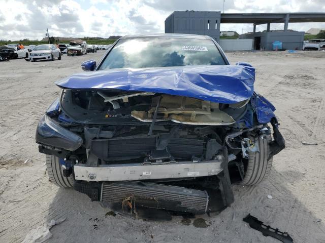 2020 Genesis G70 Prestige