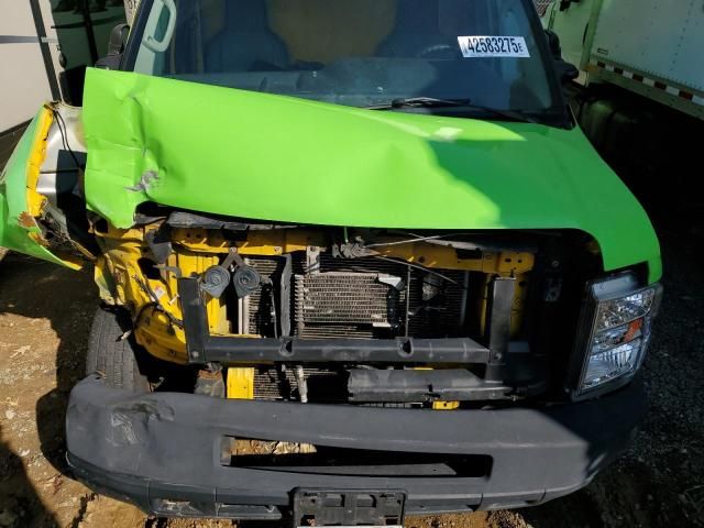 2011 Ford Econoline E350 Super Duty Cutaway Van