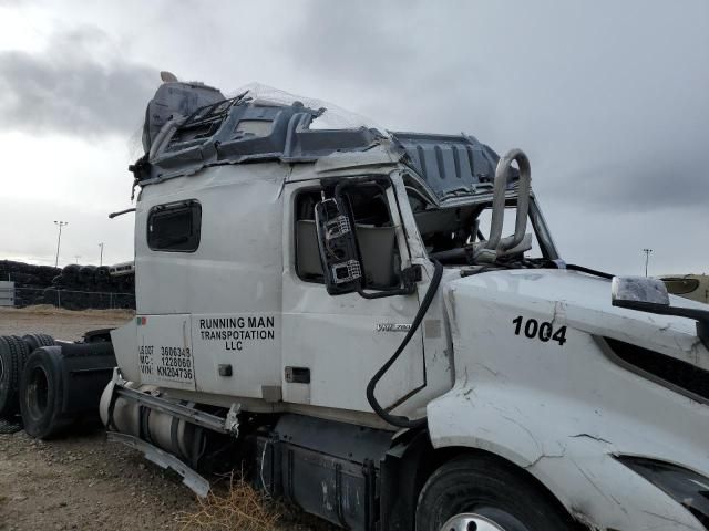 2019 Volvo VN VNL