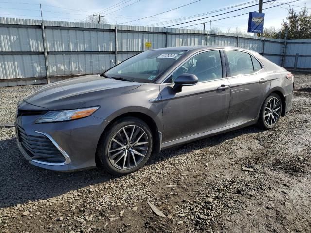 2021 Toyota Camry XLE