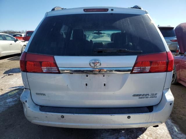 2005 Toyota Sienna XLE