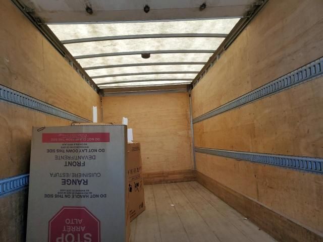 2020 Isuzu NPR HD