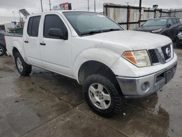 2005 Nissan Frontier Crew Cab LE