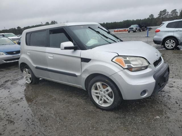 2010 KIA Soul +