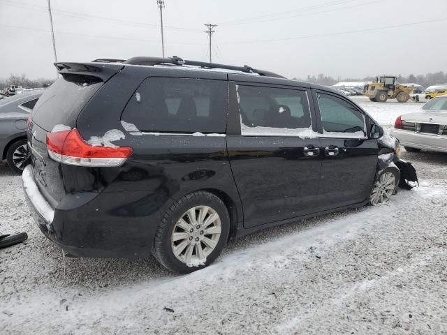 2012 Toyota Sienna XLE